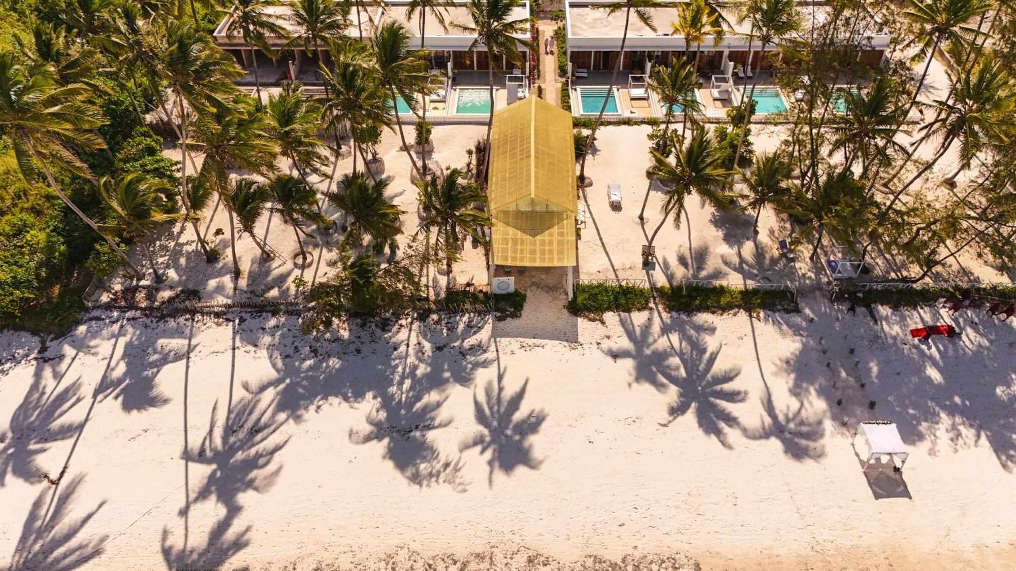 Pili Pili Orient Beach Resort Bwejuu Extérieur photo