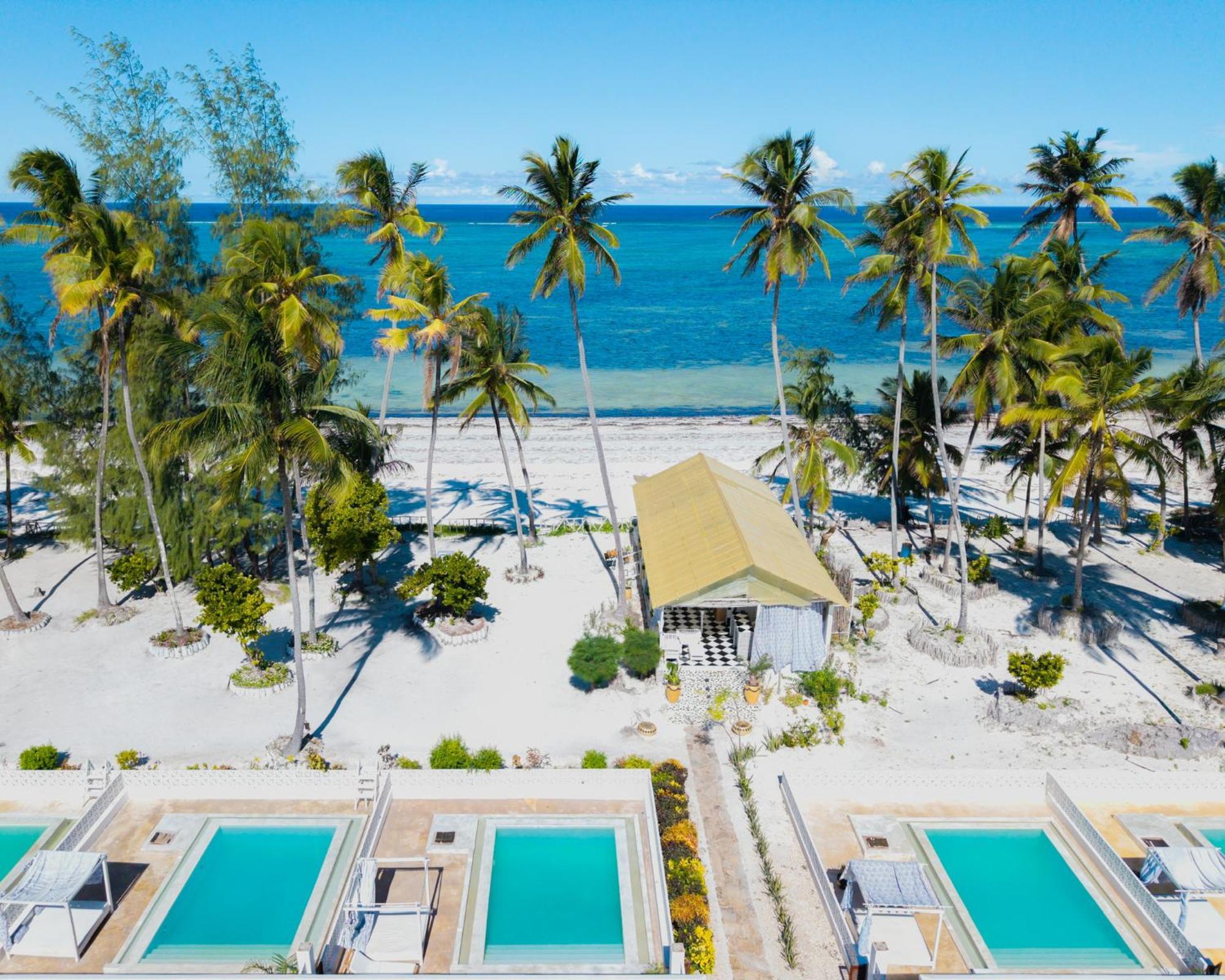 Pili Pili Orient Beach Resort Bwejuu Extérieur photo